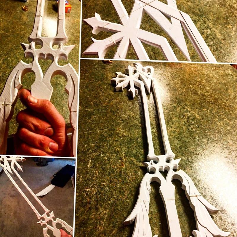 CAPNMYCAPN's Oathkeeper Keyblade Full Scale