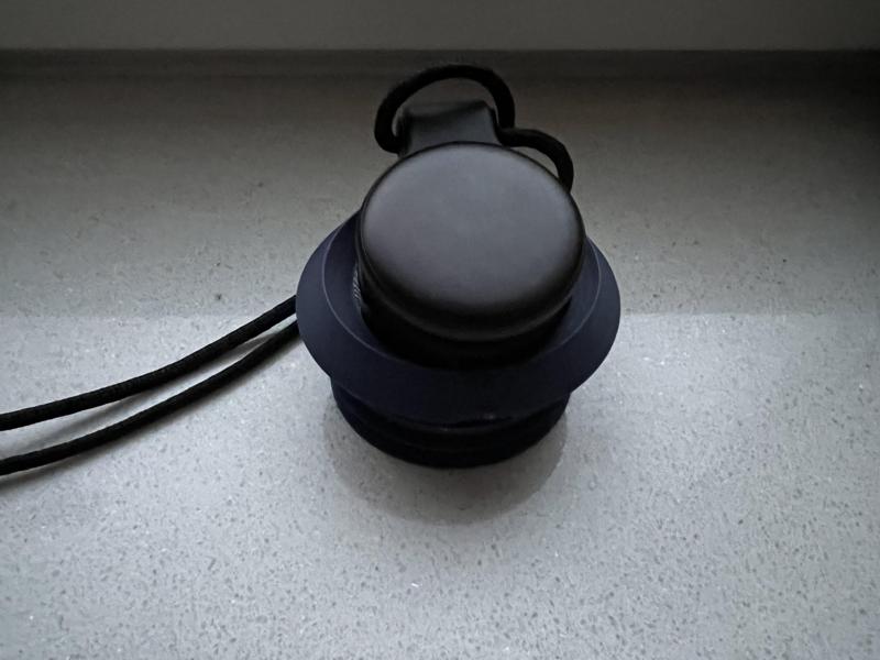 Limitless AI pendant dock