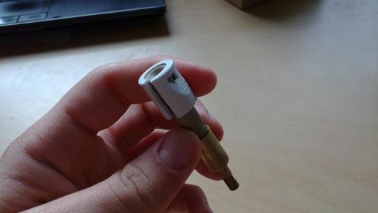 Hotend adapter for smaller Hotend diameter for extruder body