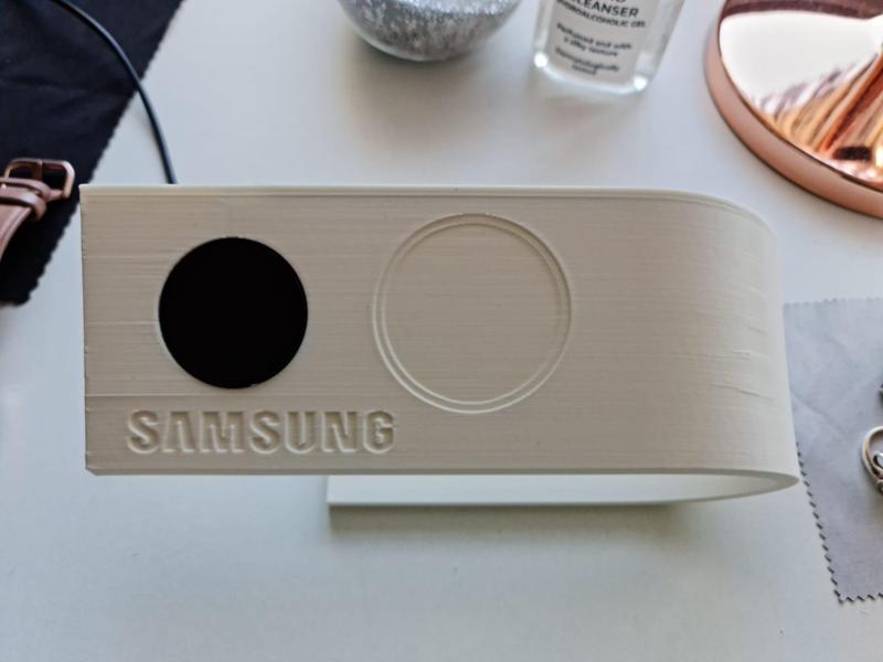 Samsung Gear Active 2 Smartwatch support for 2 watches