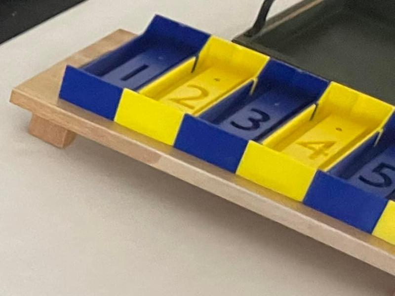 4 or 6 Lane Pinewood Derby Staging Trays