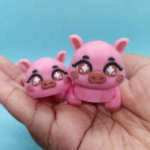 Cute Flexi Pig Keychain and Toy ~ Articulated & Print-in-Place (Almonimal Pig)