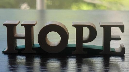 'Hope' Decoart - Linear, Round 'O'