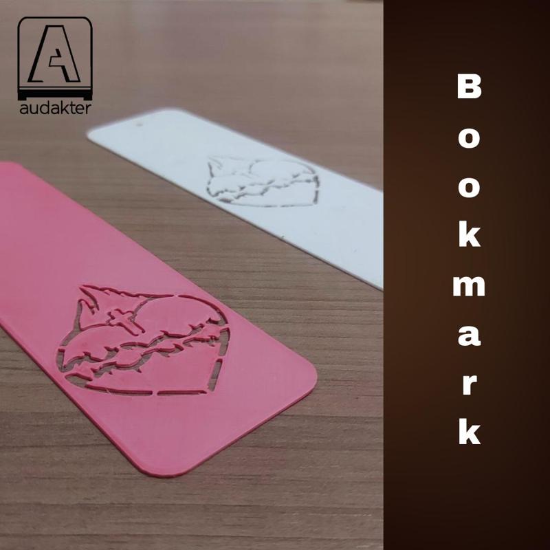 FREE Bookmark - Sacred Heart of Jesus