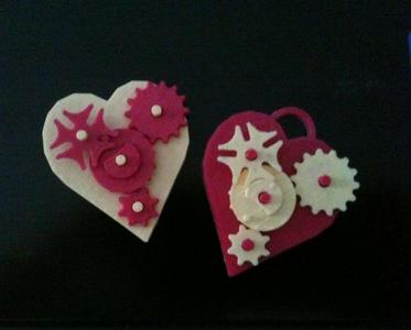 Valentine Gears Pin/Pendant
