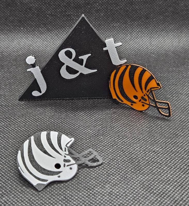 Cincinnati Bengals lapel pin
