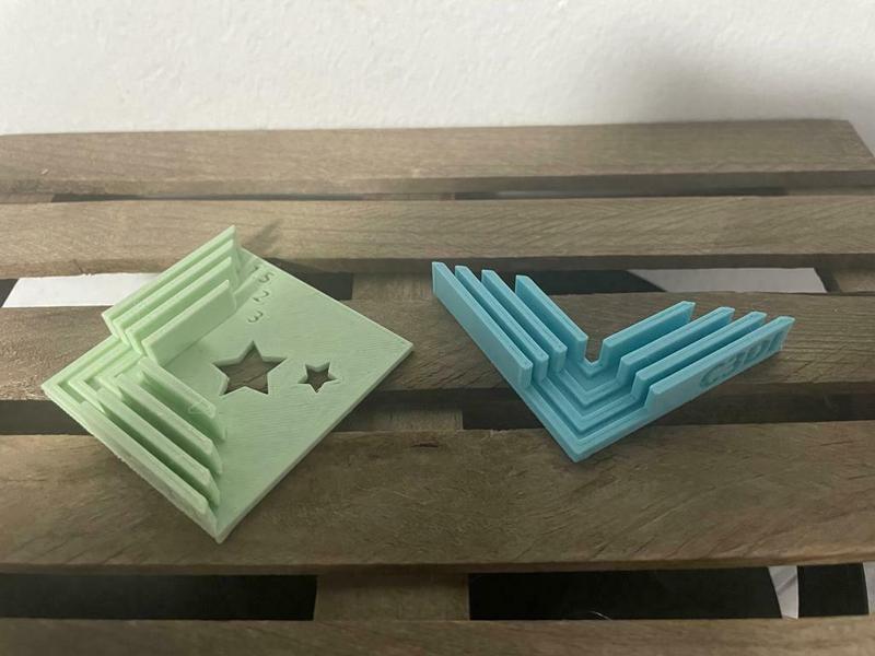 Cantoneras para la creación de cajas. Scrapbooking.