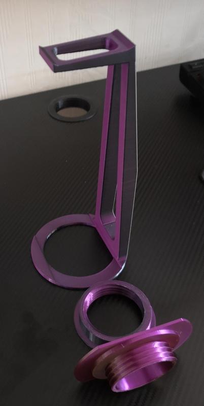 Headphone stand