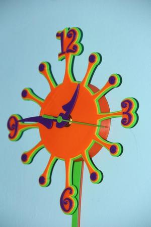 Strelitzia Clock