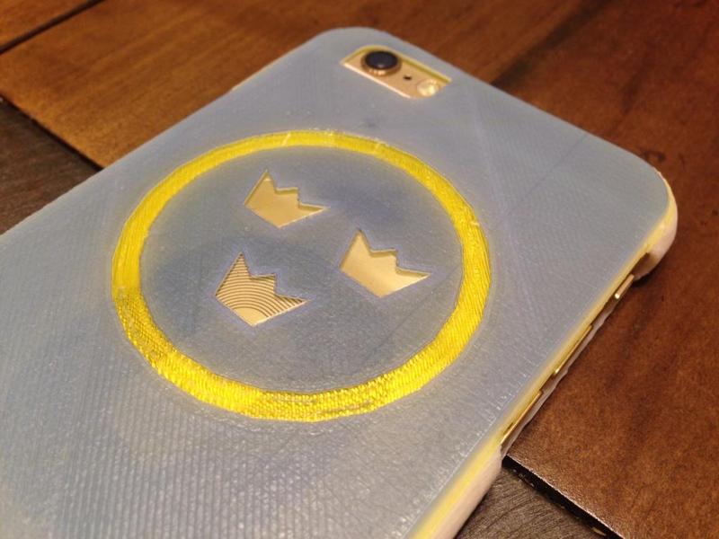 Three Crowns (Tre Kronor) iPhone Case