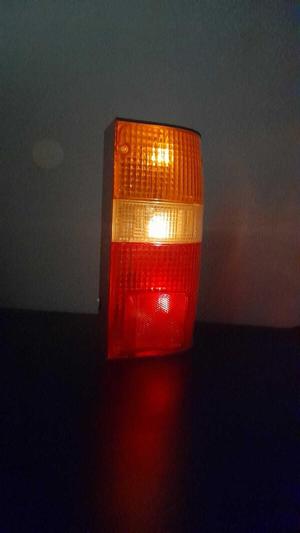 Headlight Lamp Toyota Hilux 93-01