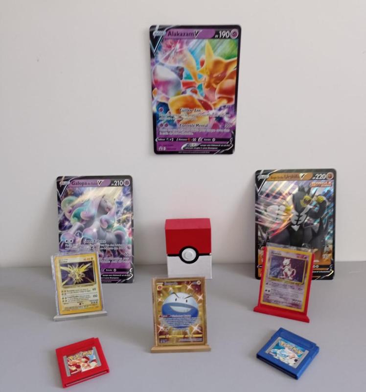 Pokemon card holder