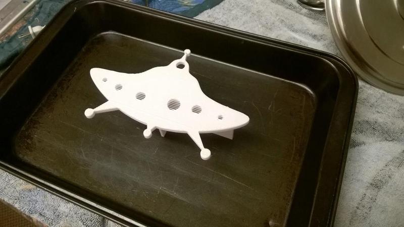 UFO brownie frosting protection