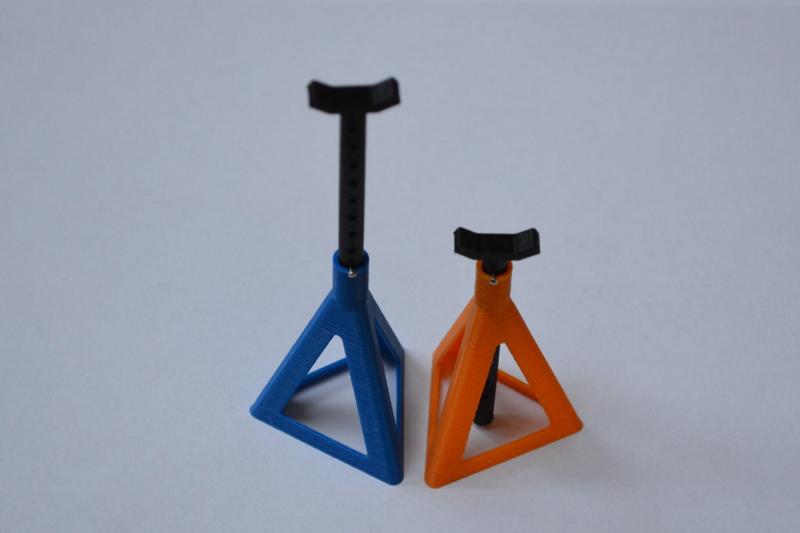 Service stands (high) 1/10 scale