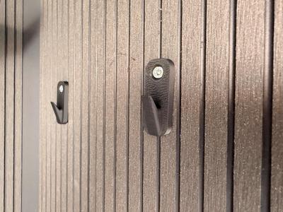 Simple Towel Hook – Easy and Sturdy