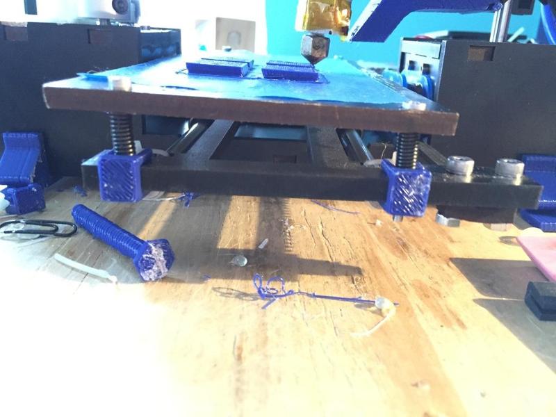 QUBD OneUp/TwoUp M3 Bed Nut Holder