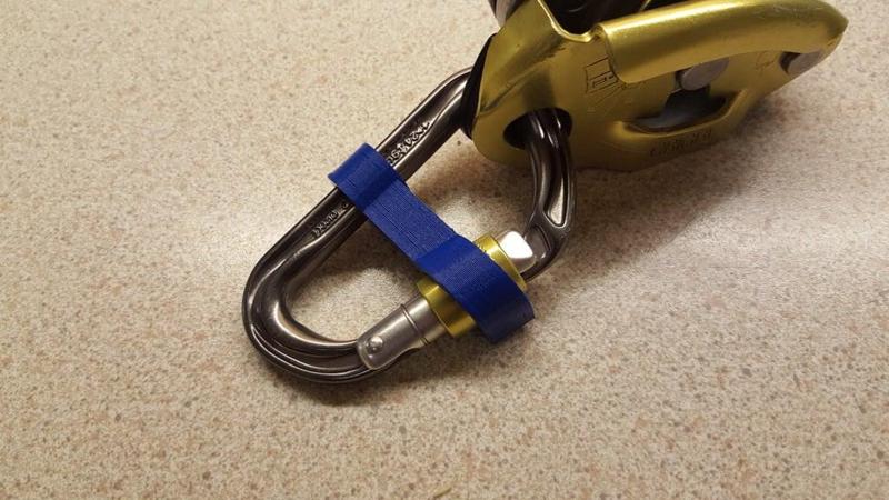 Carabiner Clip