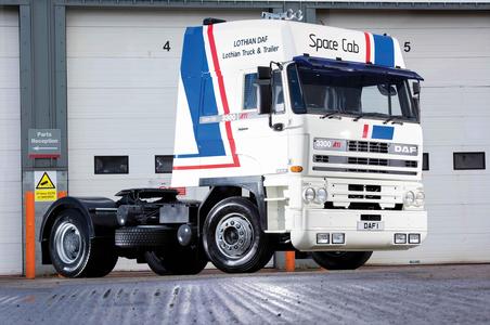 DAF 3300 ATi Space Cab