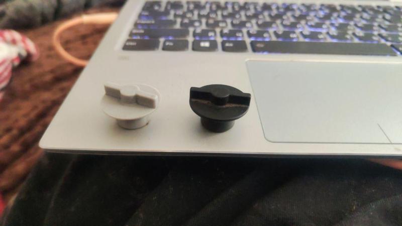 Engine cover nut volvo penta 5.7 GSXI