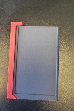 Slim Wallet Sturdy w/ locking mechanism V1
