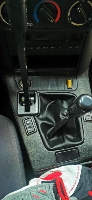 E36 gearshift frame for hydraulic handbrake