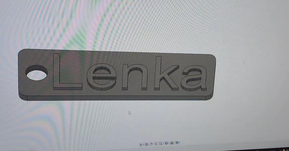 Jmenovka na klíče Lenka.