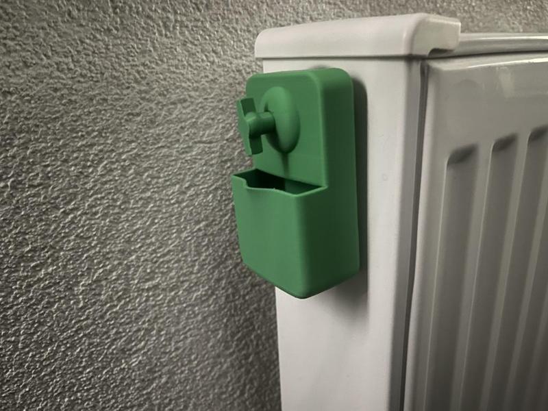 Radiator - Heater bleeder (Heizungsentluefter) 