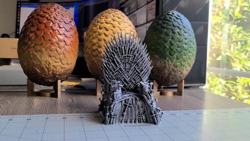 Dragon Egg and Stand - Game Of Thrones - GOT