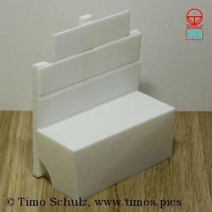 DIY Bank "Pionierbank" (maßstabsgetreu)