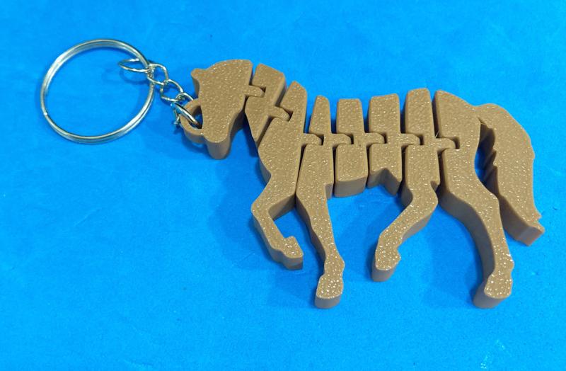 Articulated Horse keychain / Llaver caballo articulado