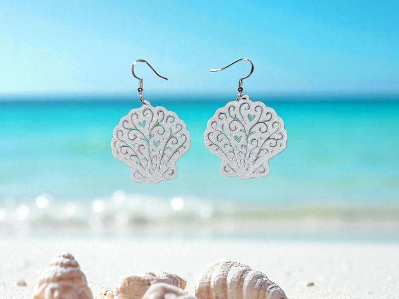 Hearts in Shell earrings