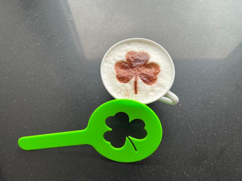 Cappuccino Latte Art Clover