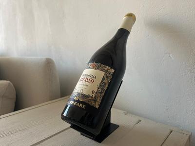 Wine holder bottle