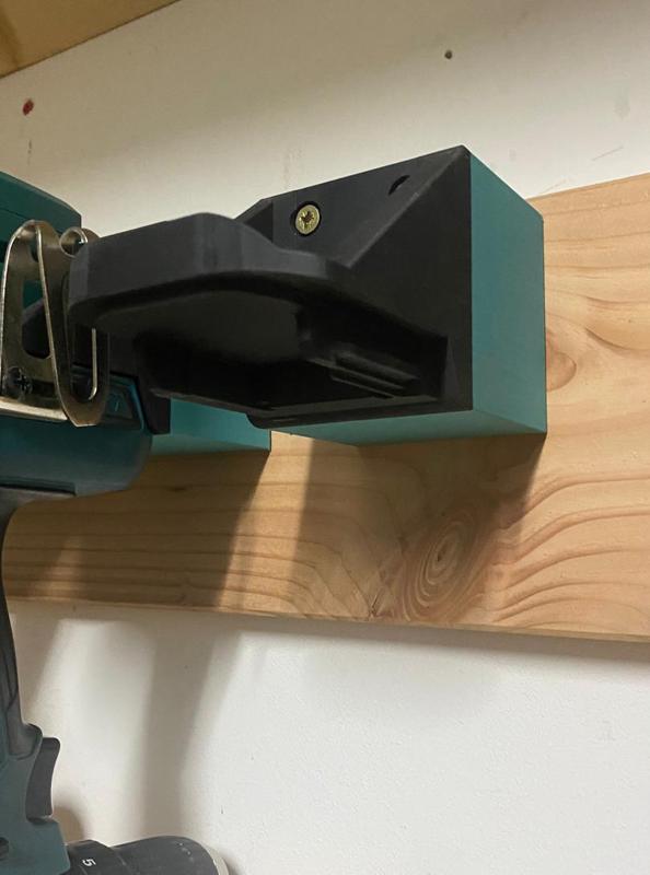 Mount for Makita 18V power tools