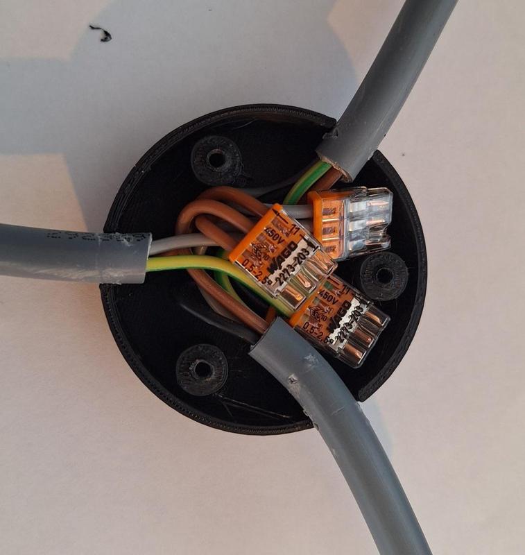 Cable junction box - 3 - 10mm