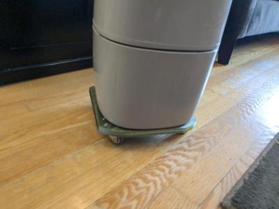 Litter Genie/Diaper Genie/flower pot stand on casters