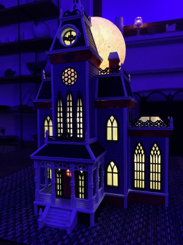 HAUNTED HOUSE MARK 1 WITH 3D MOON
