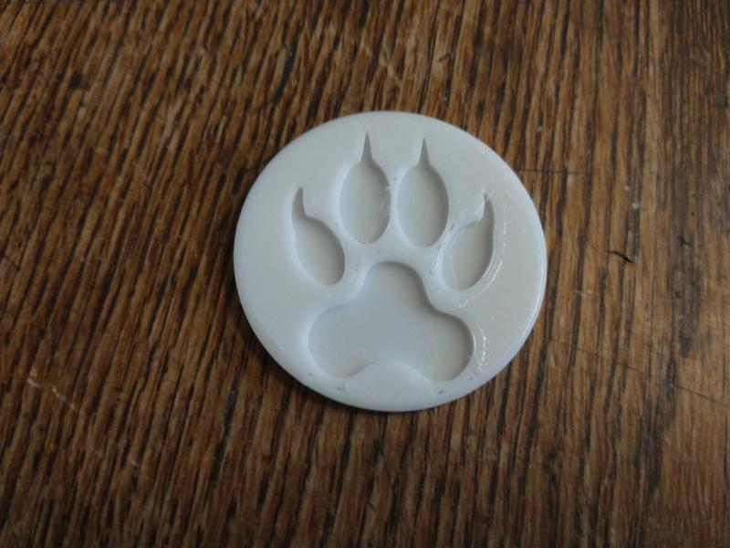 Wolf Print Coin