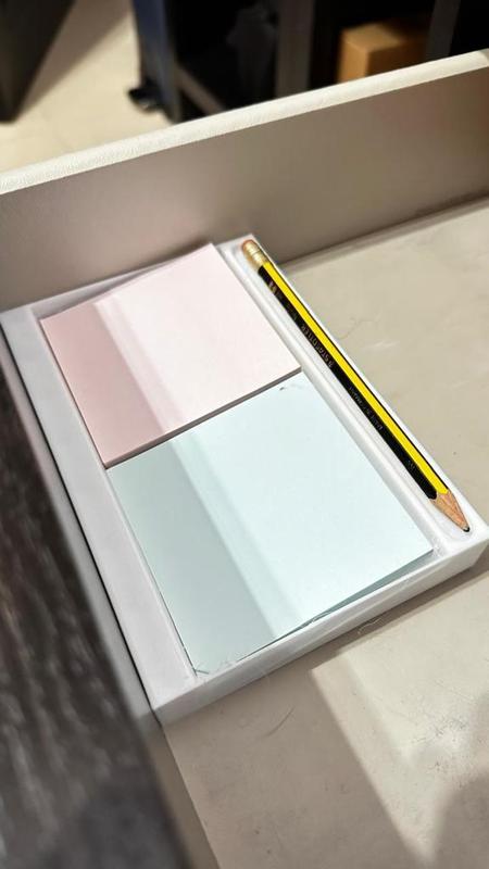 Post-It Note Organiser