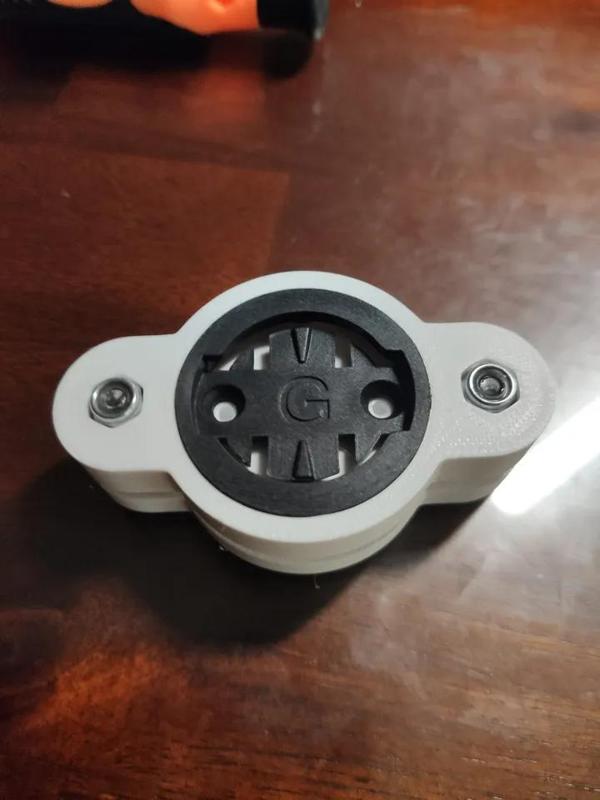 Belt and/or backpack handle support for Garmin Edge devices   