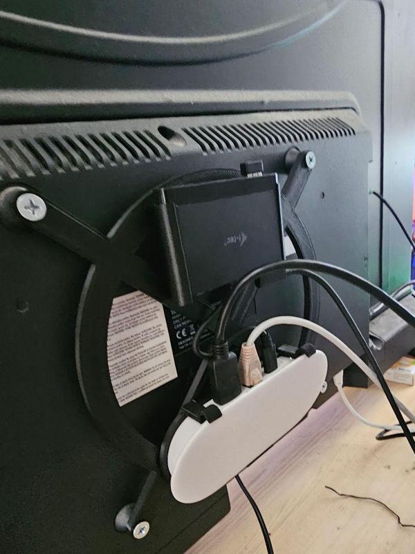 VESA 200x200 mount for Google TV Streamer 4k + docking station