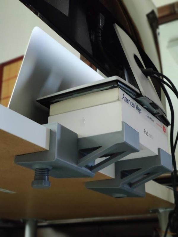 Desk extender for monitors