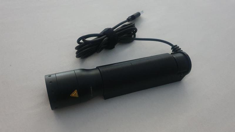 LEDLenser P7R floating charger holder