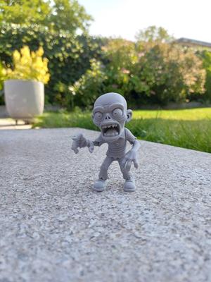 Shambling Zombie — Cartoon Halloween Mini