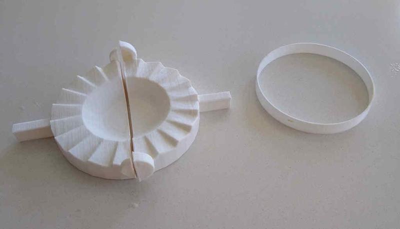 Improved Potsticker Press