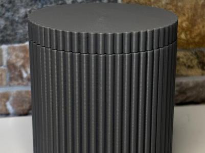 Ribbed object holder with lid