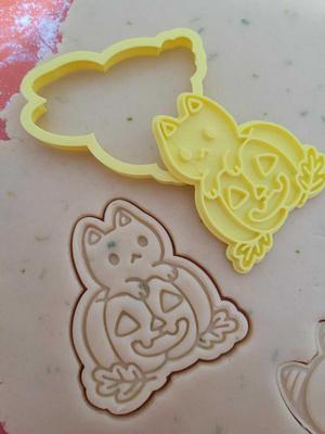 Pumpkin cat Cookie Cutter