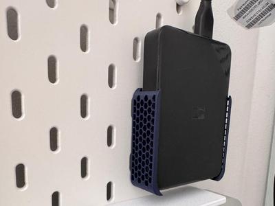 WD Elements 4TB Skadis holder
