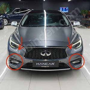 infiniti Q30 Foglight Frame