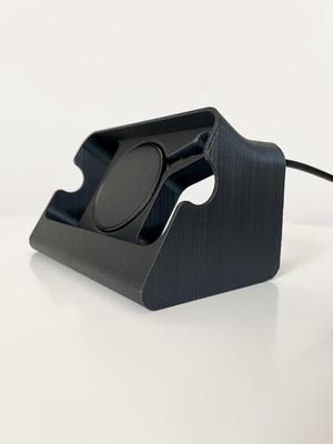 Simple iPhone 12 mini charging dock